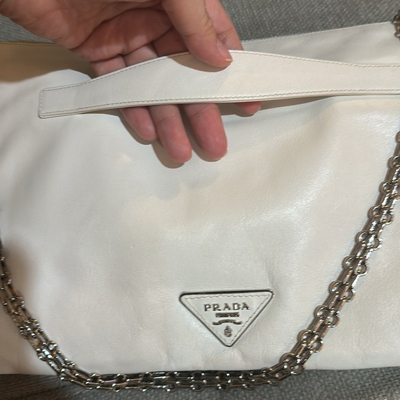 PRADA BAG - Picture 6 of 14